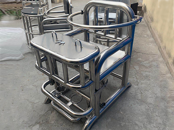 審訊椅訊問椅是怎么制作而成的，適用在什么環(huán)境中